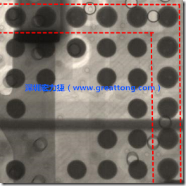 BGA錫球尺寸小于0.4mm，采用降低BGA內圍襲球的錫膏量所得到X-Ray，稍微留意一下可以發(fā)現最外圈的錫量(圓的直徑)比其他內圍的錫球上的錫量來得多一點點。也就是外圈的黑色圓形直徑比內圈的圓形來得大一點點。