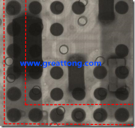 BGA錫球尺寸小于0.4mm，采用降低BGA內圍襲球的錫膏量所得到X-Ray，稍微留意一下可以發(fā)現最外圈的錫量(圓的直徑)比其他內圍的錫球上的錫量來得多一點點。也就是外圈的黑色圓形直徑比內圈的圓形來得大一點點。